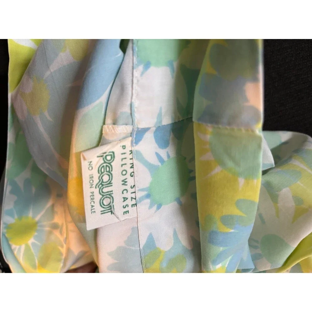 Pequot no iron percale pillowcase set pair king size blue green daisy floral